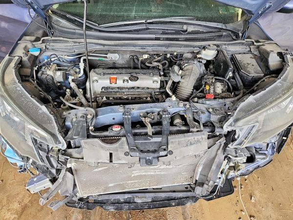 2013 HONDA CRV EX — Engine bay