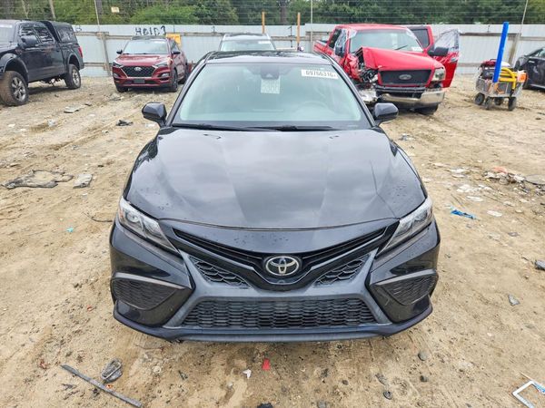 2021 TOYOTA CAMRY SE — DIRF