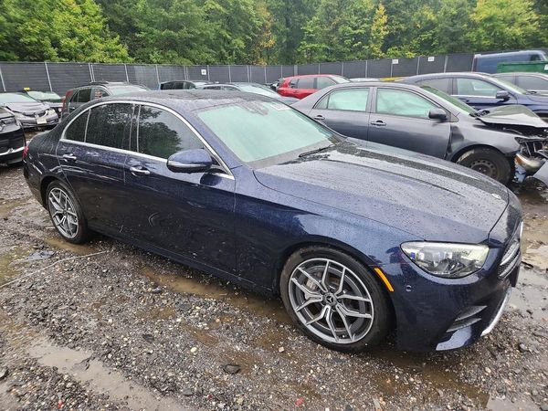 2022 MERCEDES-BENZ E E350 4MATIC — Passenger 3/4