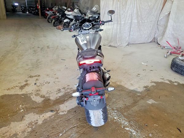 2023 TRIUMPH MOTORCYCLE ROCKET 3 — DIRR