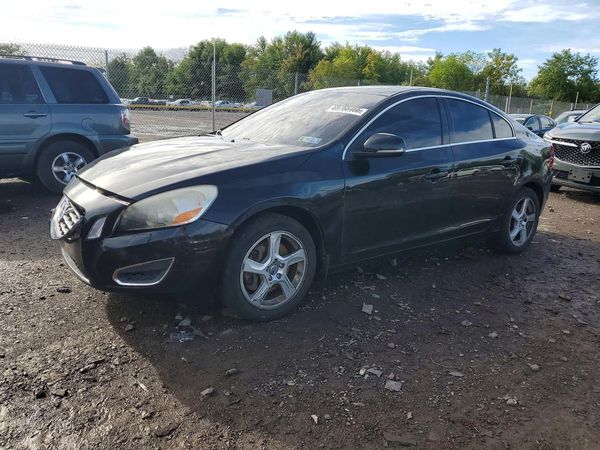 2012 VOLVO S60 — DSFA — Front 3/4