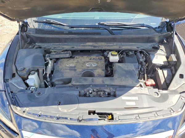 2019 INFINITI QX60 — Engine bay
