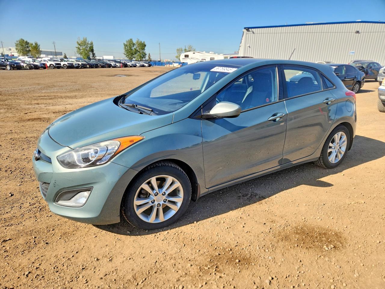 2014 HYUNDAI ELANTRA STD, Style, Tech — Front 3/4