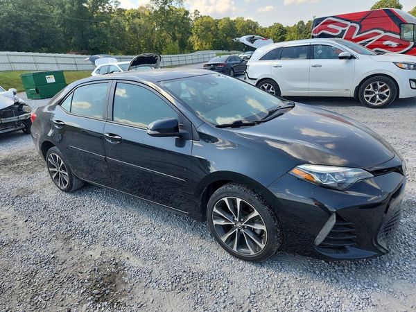 2017 TOYOTA COROLLA — Passenger 3/4