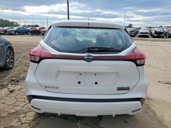 2024 NISSAN KICKS S — DIRR
