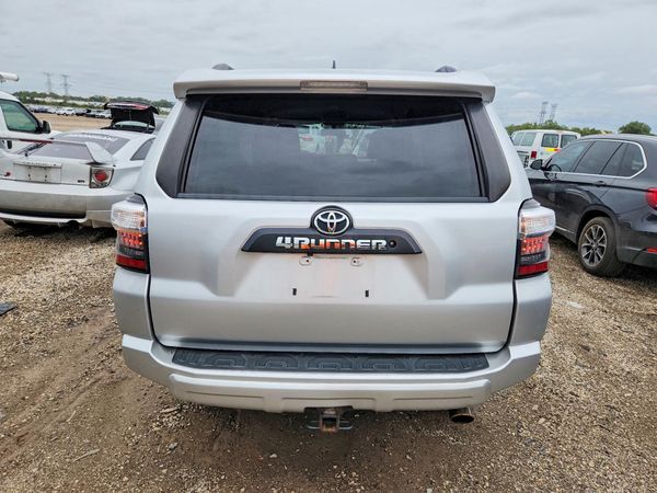 2018 TOYOTA 4RUNNER — DIRR