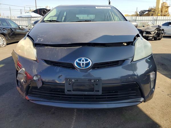2013 TOYOTA PRIUS — DIRF