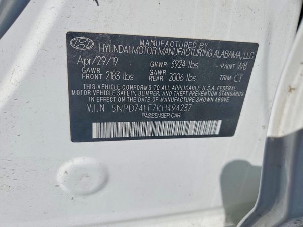 2019 HYUNDAI ELANTRA SE — VINS
