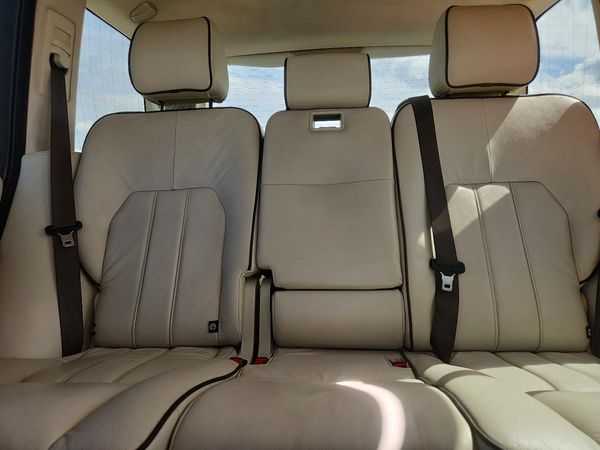 2012 LAND ROVER RANGEROVER HSE — SUVN