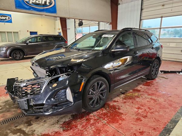 2023 CHEVROLET EQUINOX RS (3LT) — Front 3/4
