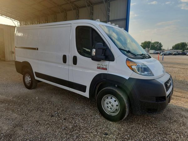 2019 RAM PROMASTER 1500 — Passenger 3/4