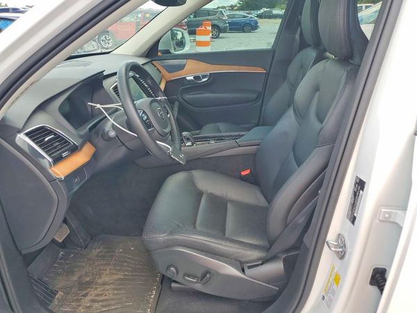 2024 VOLVO XC90 Plus Bright — DENT