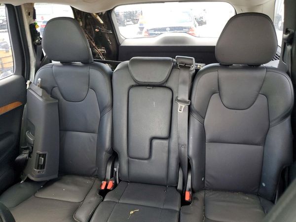 2024 VOLVO XC90 Plus Bright — SUVN