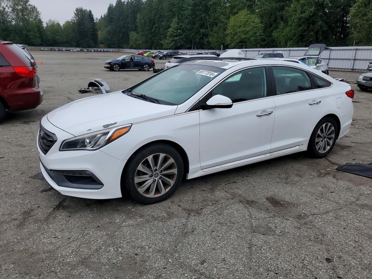2016 HYUNDAI SONATA — Front 3/4
