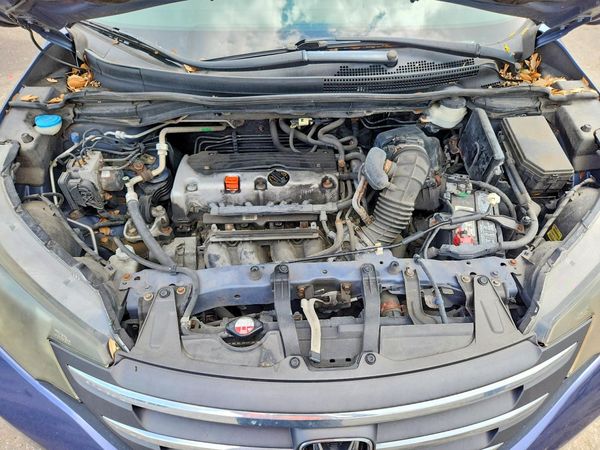 2013 HONDA CRV EX — Engine bay