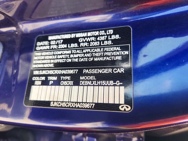 2017 INFINITI QX30 — VINS