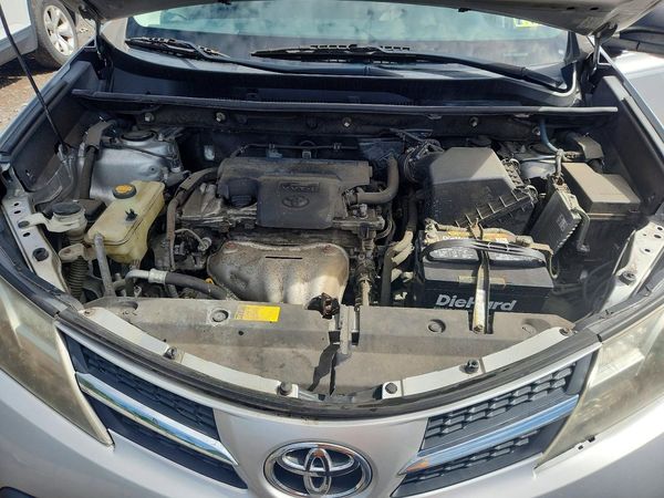 2013 TOYOTA RAV4 Standard — Engine bay