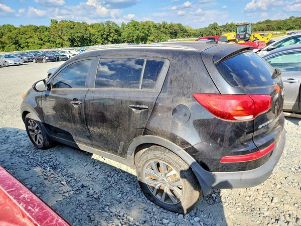 2016 KIA SPORTAGE LX w/Popular Pkg — DSRA