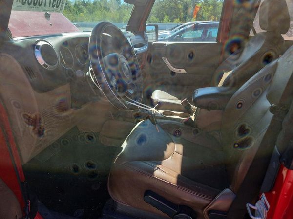 2014 JEEP WRANGLER Sahara — DENT