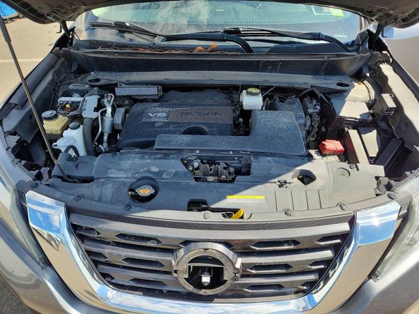 2018 NISSAN PATHFINDER — Engine bay