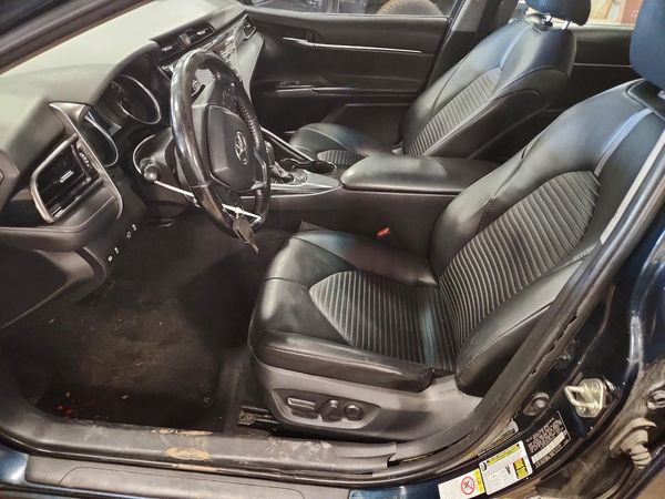 2019 TOYOTA CAMRY L/LE/SE/XLE — DENT