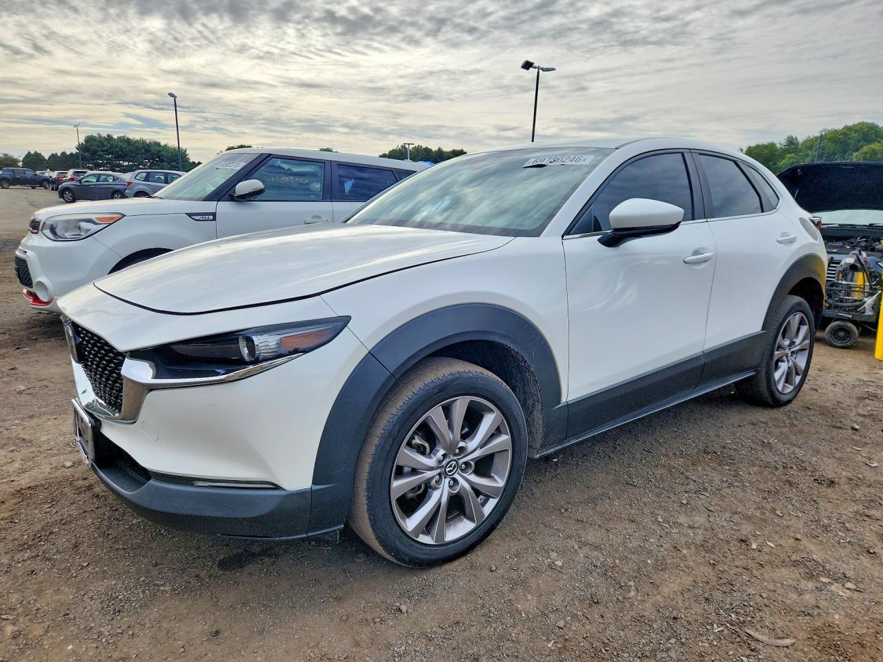 2020 MAZDA CX-30 Preferred Pkg — Front 3/4