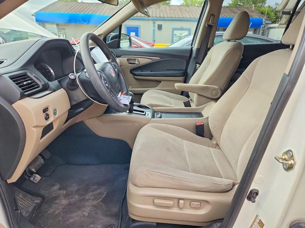 2016 HONDA PILOT EX — DENT