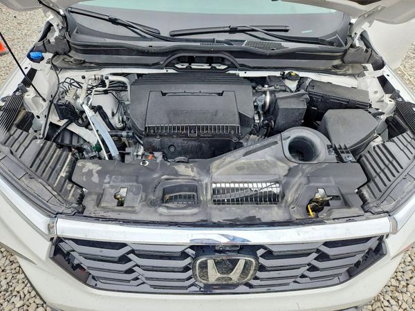 2023 HONDA PILOT ELITE — Engine bay