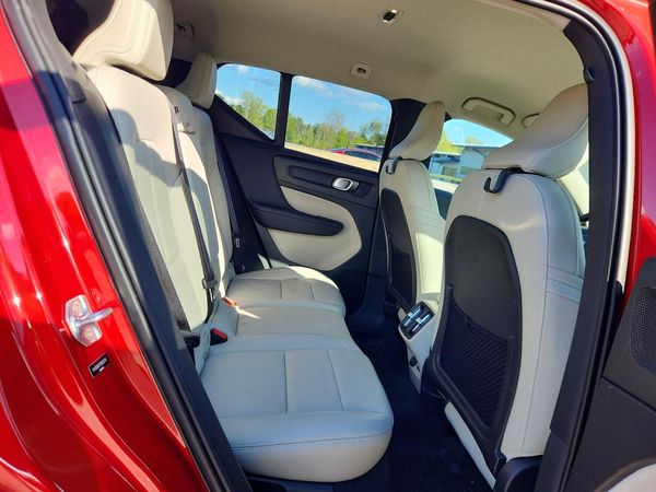 2021 VOLVO XC40 — PSRS