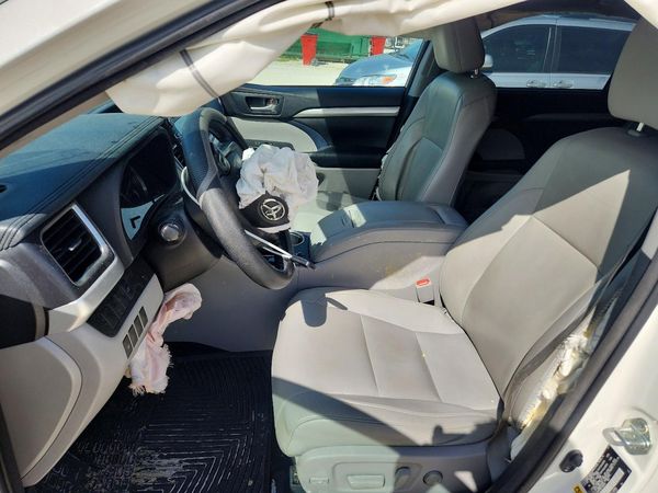 2015 TOYOTA HIGHLANDER Base/Hybrid — DENT