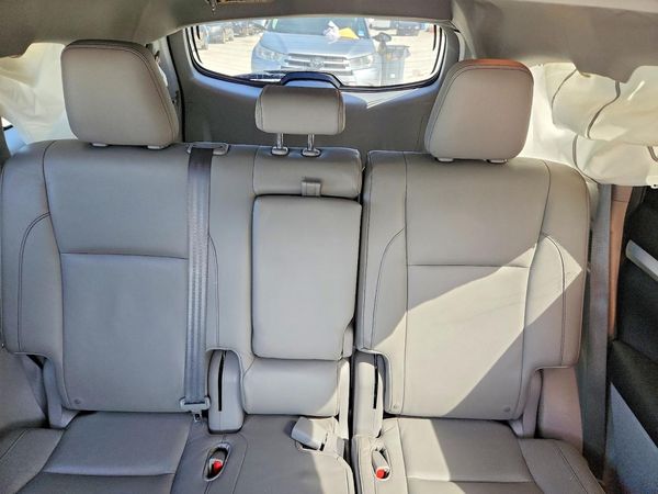 2015 TOYOTA HIGHLANDER Base/Hybrid — SUVN