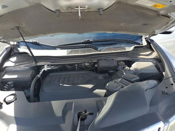 2015 ACURA MDX SH-AWD Tech — Engine bay