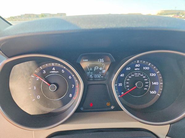 2016 HYUNDAI ELANTRA — ODOM