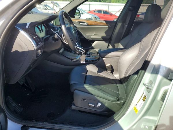 2019 BMW X3 sDrive30i — DENT