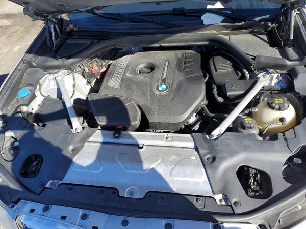 2019 BMW X3 sDrive30i — Engine bay