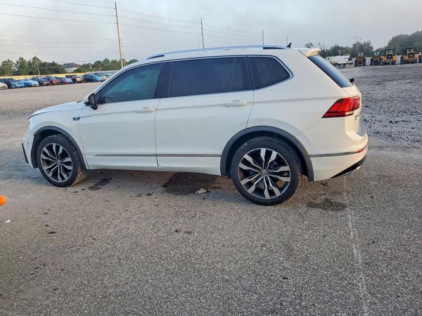 2018 VOLKSWAGEN TIGUAN SEL Premium — DSRA