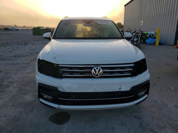 2018 VOLKSWAGEN TIGUAN SEL Premium — DIRF