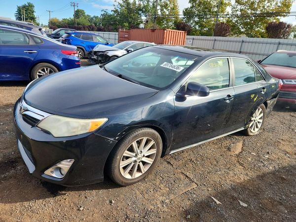 2012 TOYOTA CAMRY — DSFA — Front 3/4