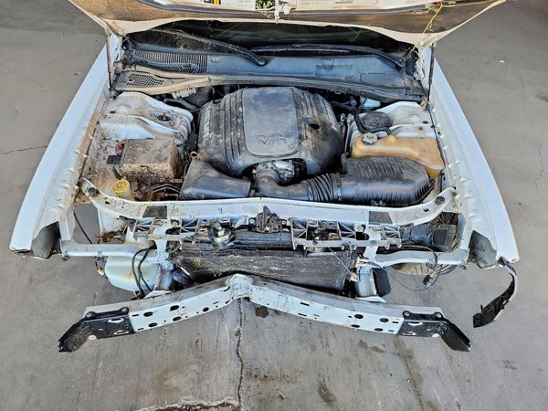 2017 DODGE CHALLENGER — Engine bay