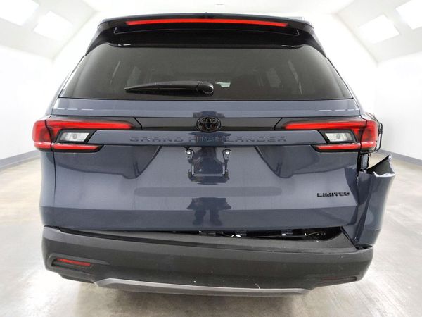 2025 TOYOTA GRAND HIGHLANDER — DIRR