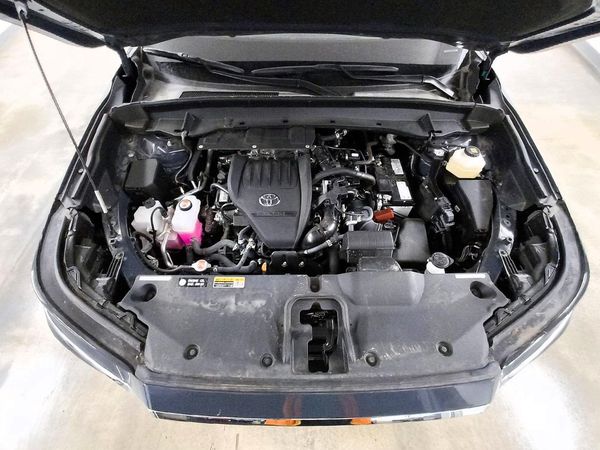 2025 TOYOTA GRAND HIGHLANDER — Engine bay