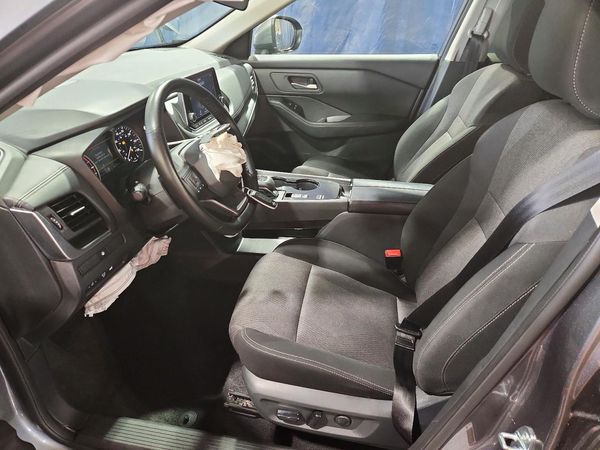 2025 NISSAN ROGUE SV — DENT