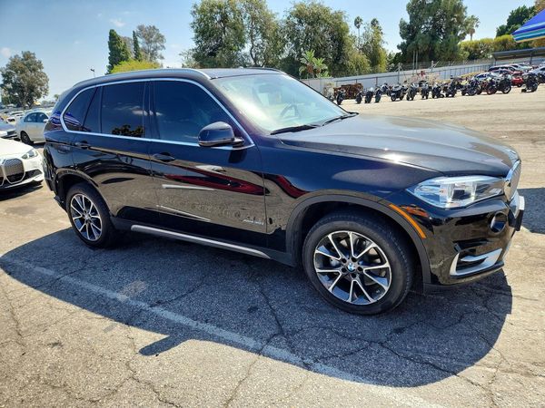 2017 BMW X5 — Passenger 3/4
