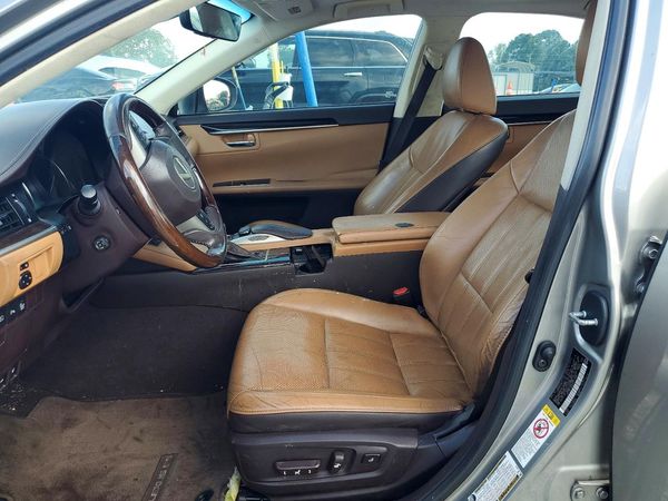 2016 LEXUS ES350 350 — DENT