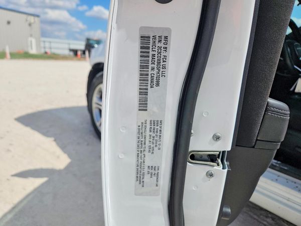 2023 DODGE CHARGER — VINS
