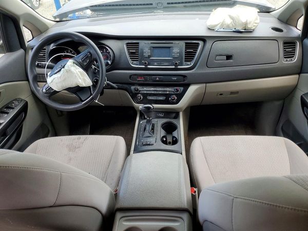 2016 KIA SEDONA LX - Middle-low — CKPT