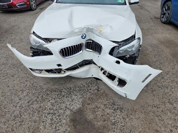 2015 BMW 535 — Engine bay