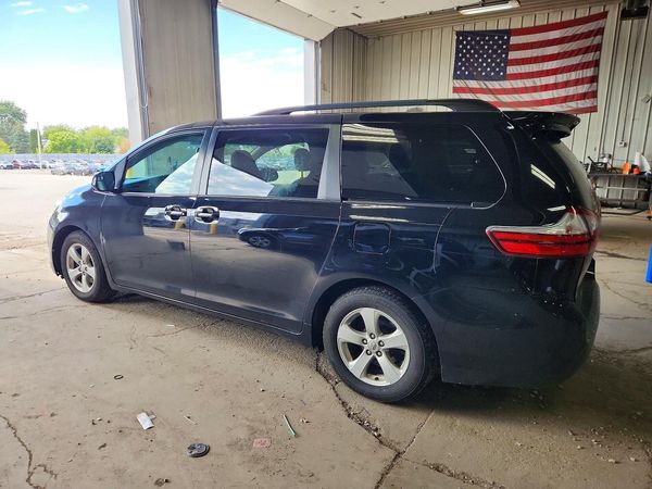 2015 TOYOTA SIENNA — DSRA