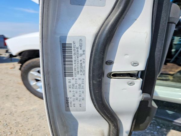2016 RAM 1500 — VINS