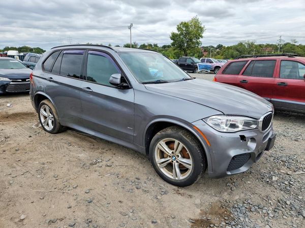 2016 BMW X5 xDrive35i — Passenger 3/4